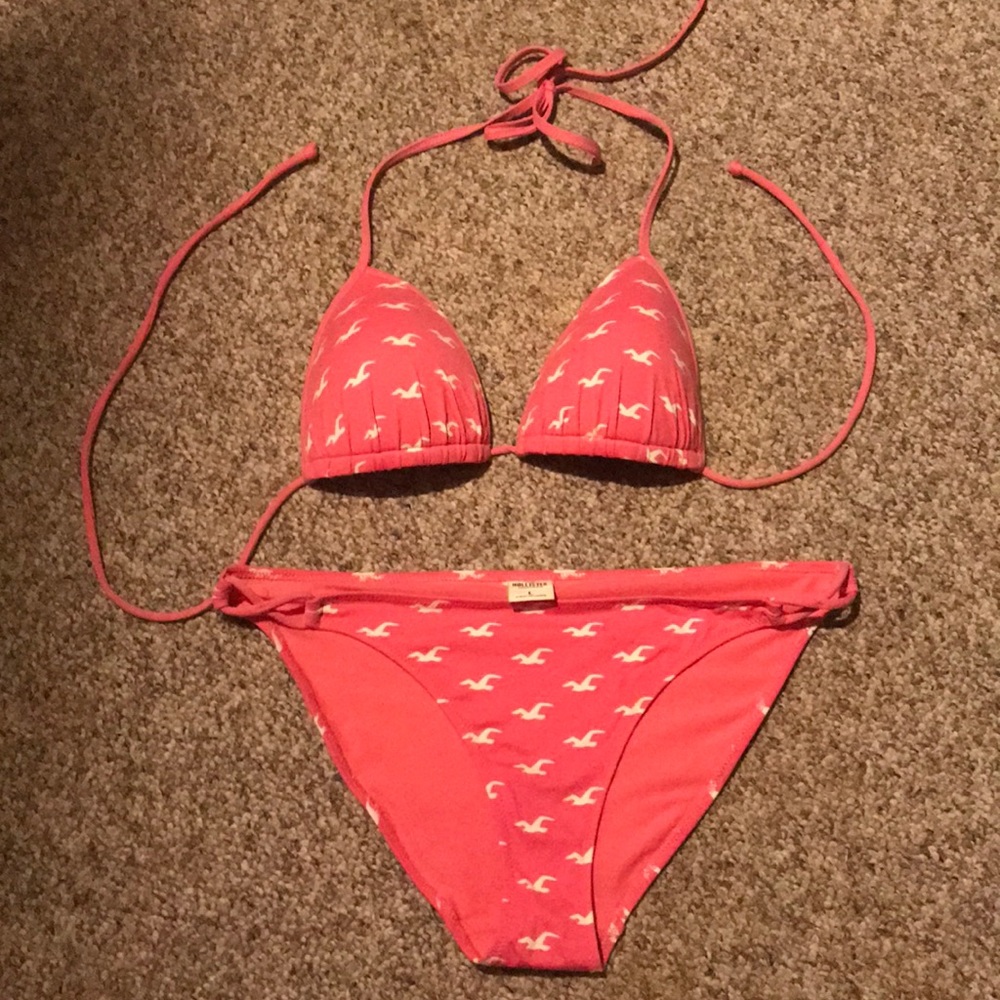 Hollister Bathinh Suit